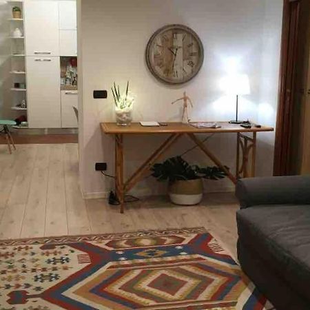 Casa Via Toledo. Centralissima E Vicina Al Porto Apartman Nápoly Kültér fotó