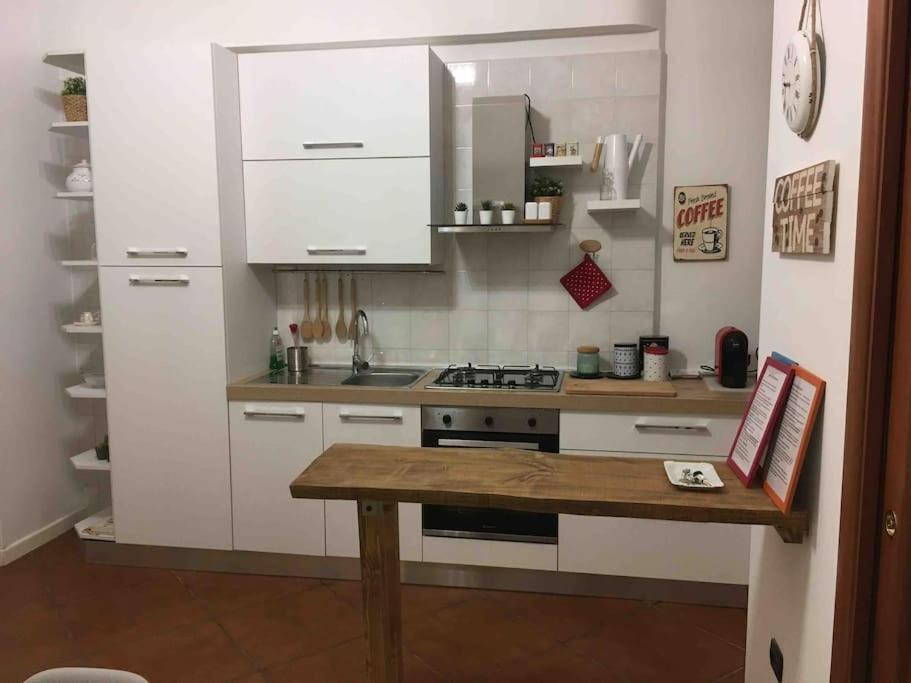 Casa Via Toledo. Centralissima E Vicina Al Porto Apartman Nápoly Kültér fotó