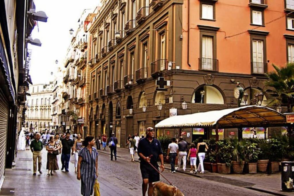 Casa Via Toledo. Centralissima E Vicina Al Porto Apartman Nápoly Kültér fotó